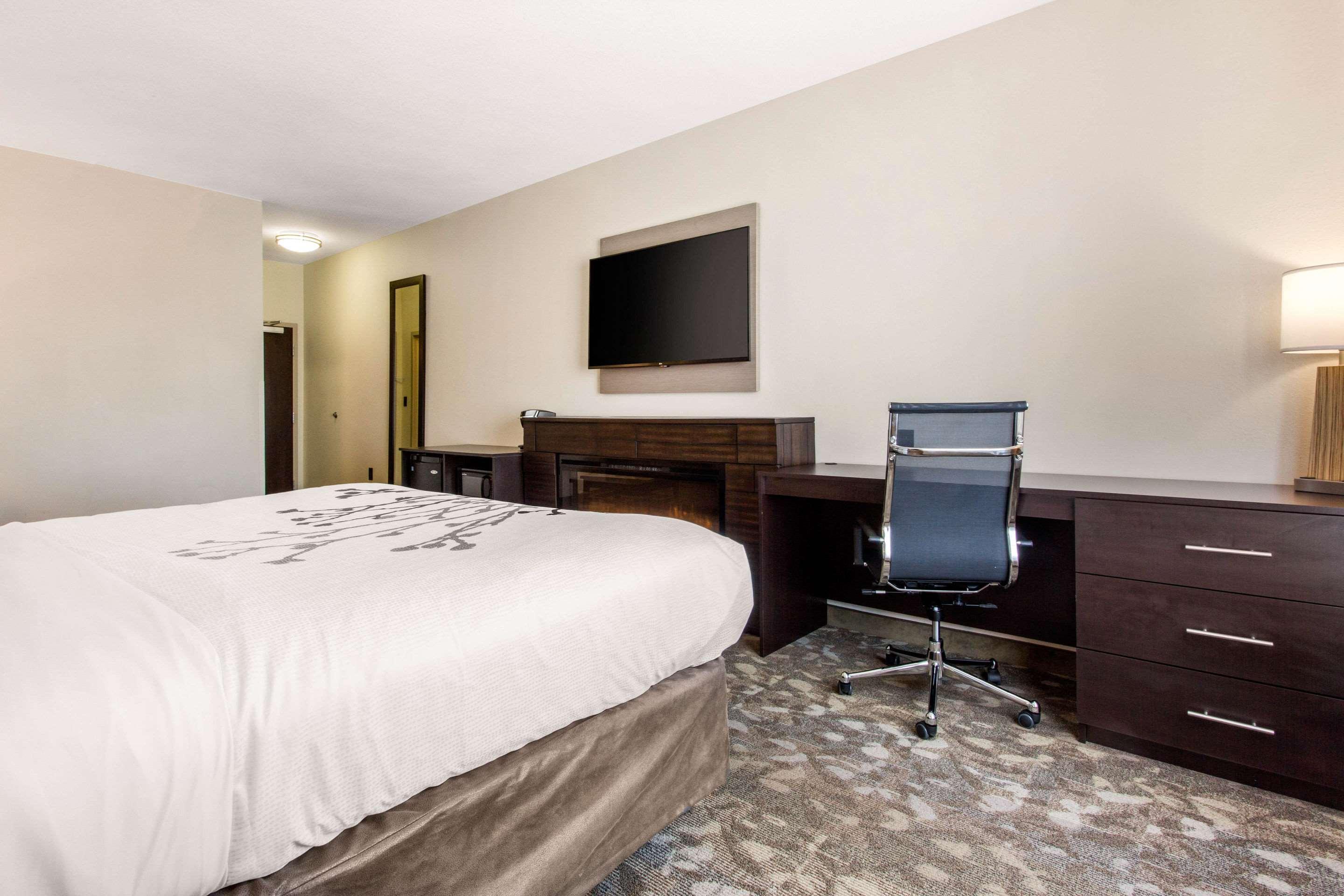 Sleep Inn & Suites Middletown - Goshen Екстериор снимка