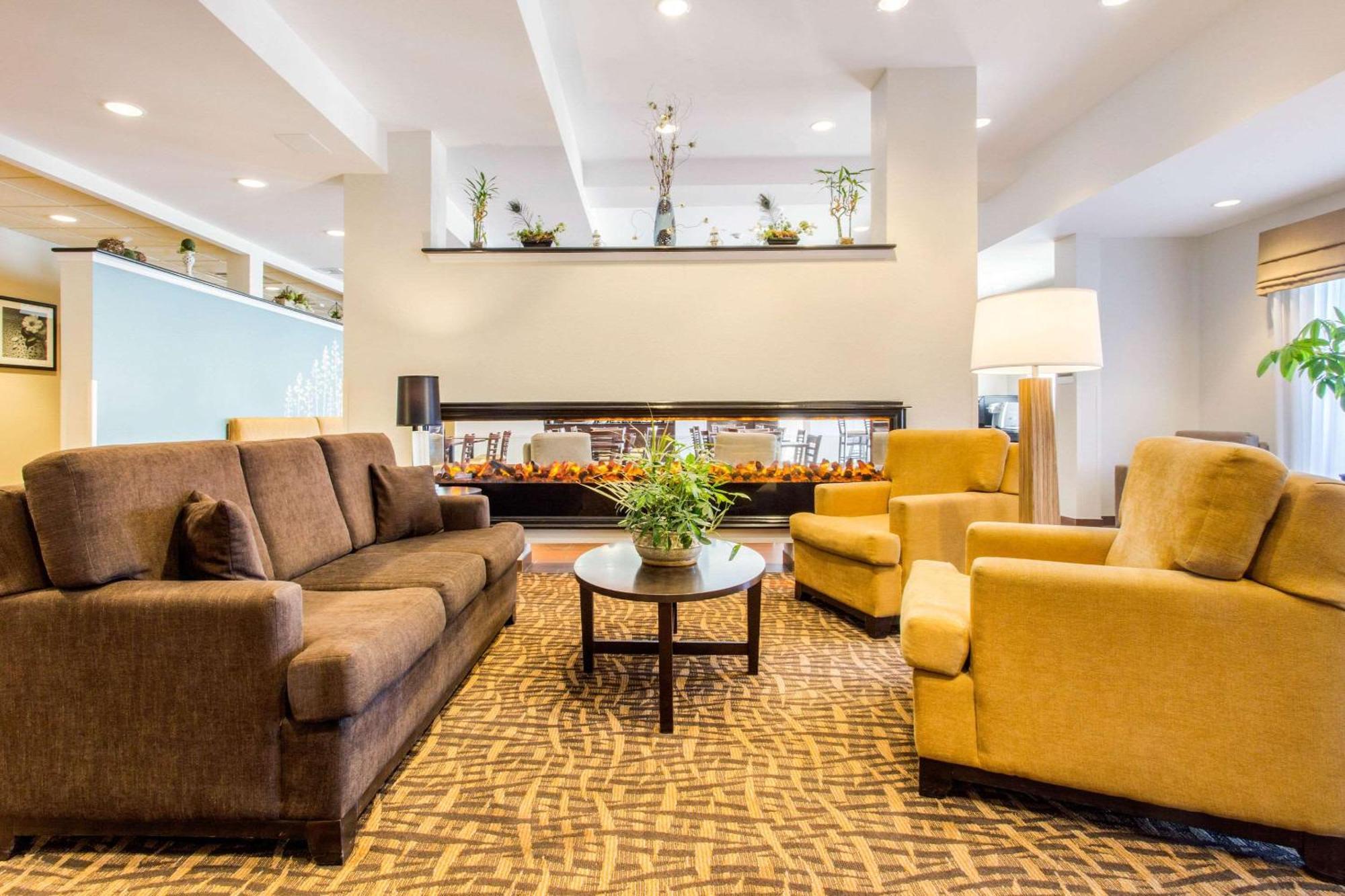 Sleep Inn & Suites Middletown - Goshen Екстериор снимка